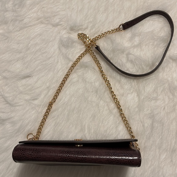 Tory Burch Emerson Embossed Lizard Chain Wallet - Picture 3 of 8